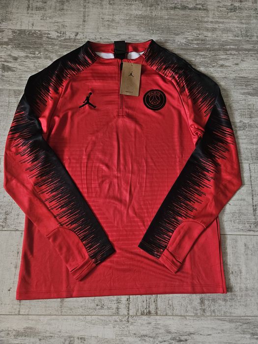 *NOU* Compleu/Trening Psg nike