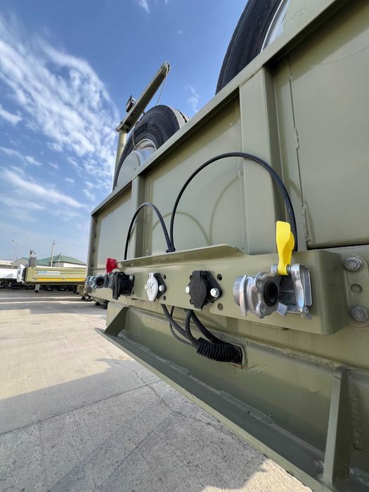 Полуприцеп тяжеловоз низкорамный 70 т