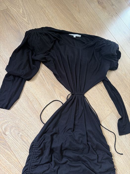 Rochie Manuri Xs cu decupaje nou