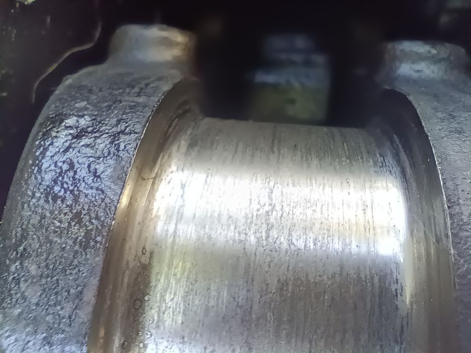 Vând motor Mazda 6 RF5C