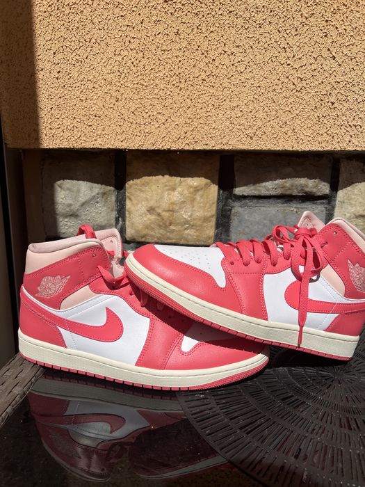 Nike Jordan 1 Mid White/Sea Coral-Atmosphere EU 44.5