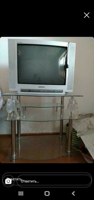 Стол кухонный со стулями