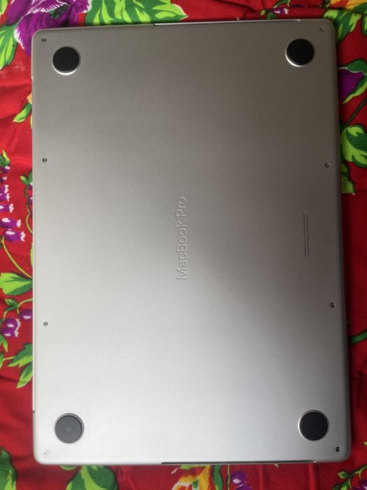 Продаю macbook pro 14 m4 pro