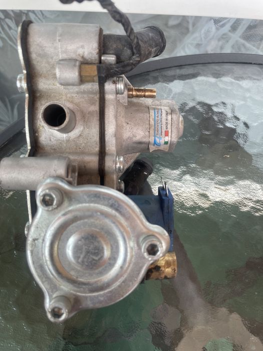 Газов инжекцион за кола