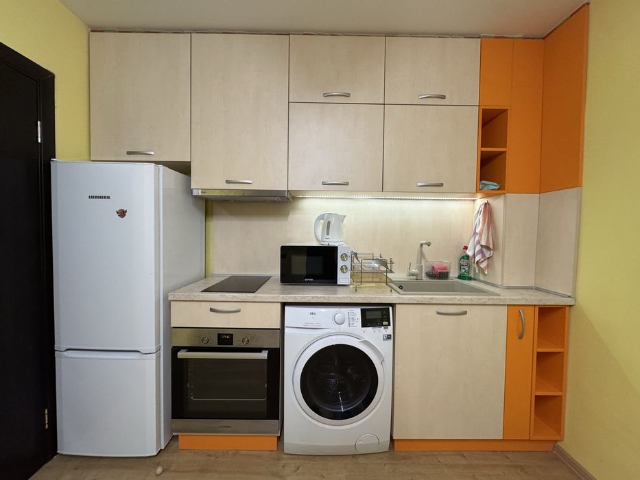 Дава се под наем Двустаен апартамент в София, Банишора - 42 кв.м за 420 € - Снимка #2