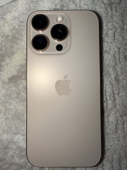 Айфон 16 про титановый корпус