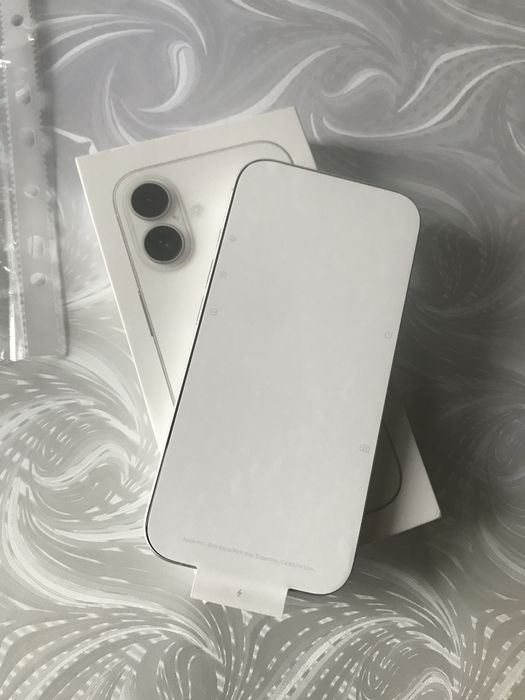 IPhone16-128gb White,ОТЛИЧЕН!!!