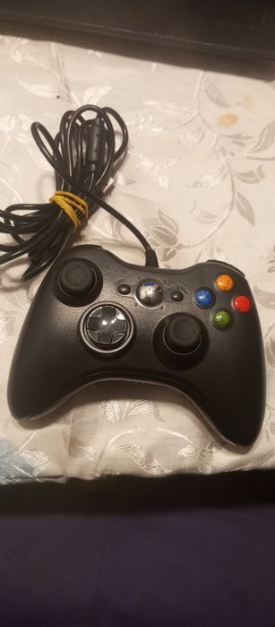 Vând controler pt jocuri