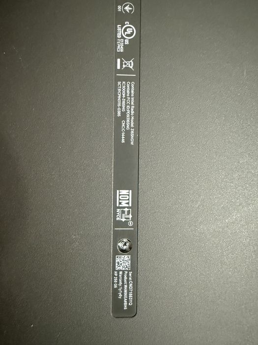 Продам ноутбук hp 250 g5 i3-5005u/8/128