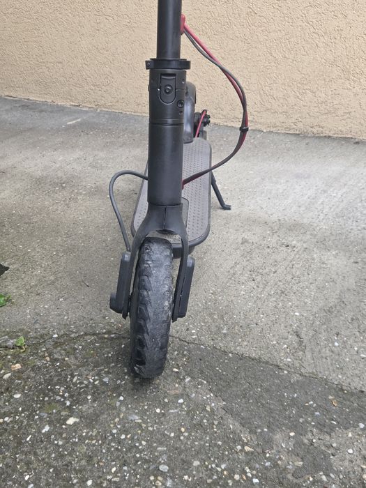 Trotinetă electrică Xiaomi Mijia M365, pentru PIESE !