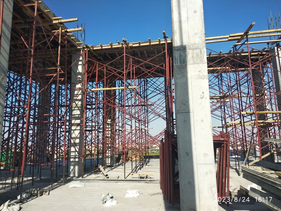 Monolit lesa stoyka. Монолитный леса стойка