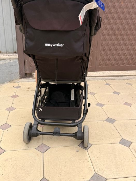 Продам коляску easywalker