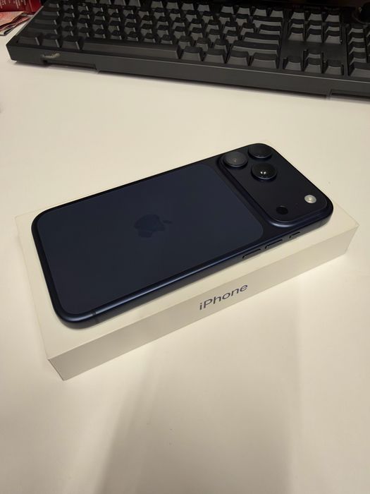 iPhone 17 Pro Max 256gb 100% АКБ в Идеале