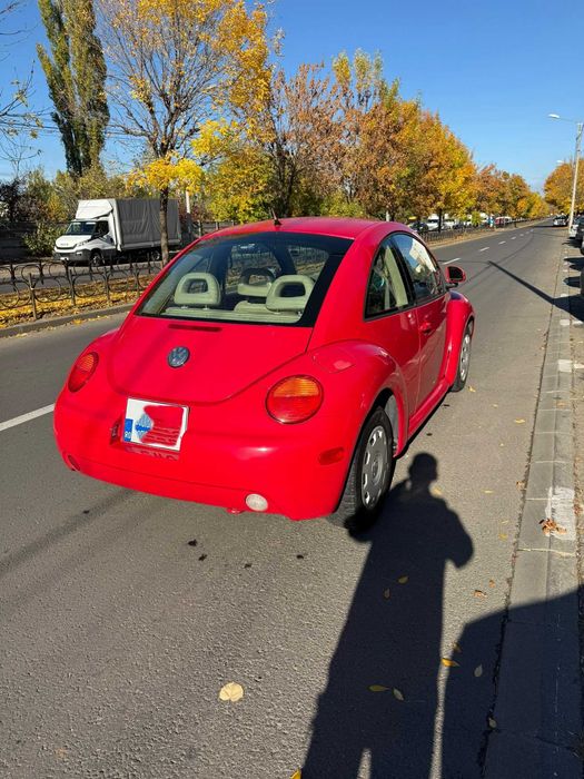 VOLKSWAGEN New Beetle 1998 — imagine 4