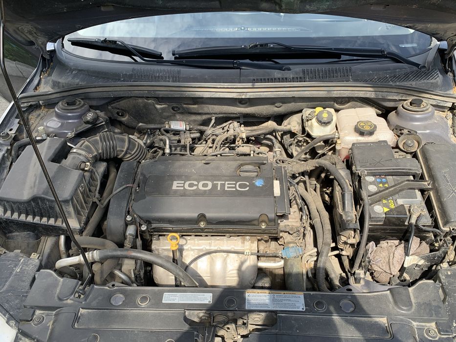 Продам Shevrolet Cruze 2013 год