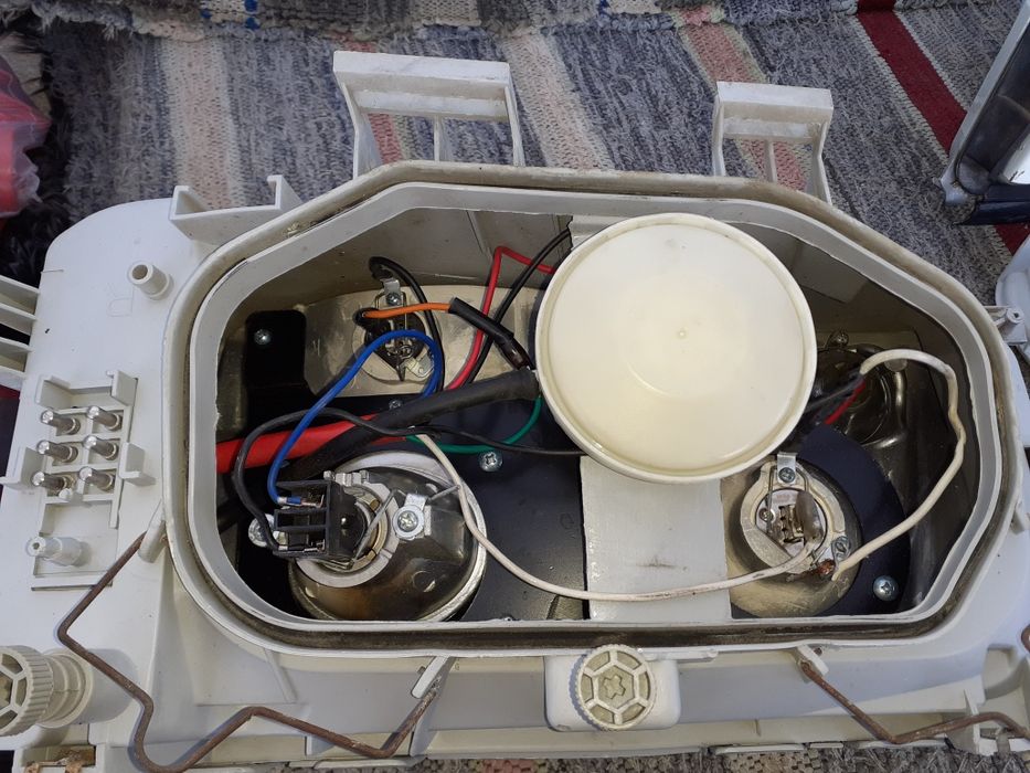 Фарове за мерцедес 190 с. Коларово • OLX.bg