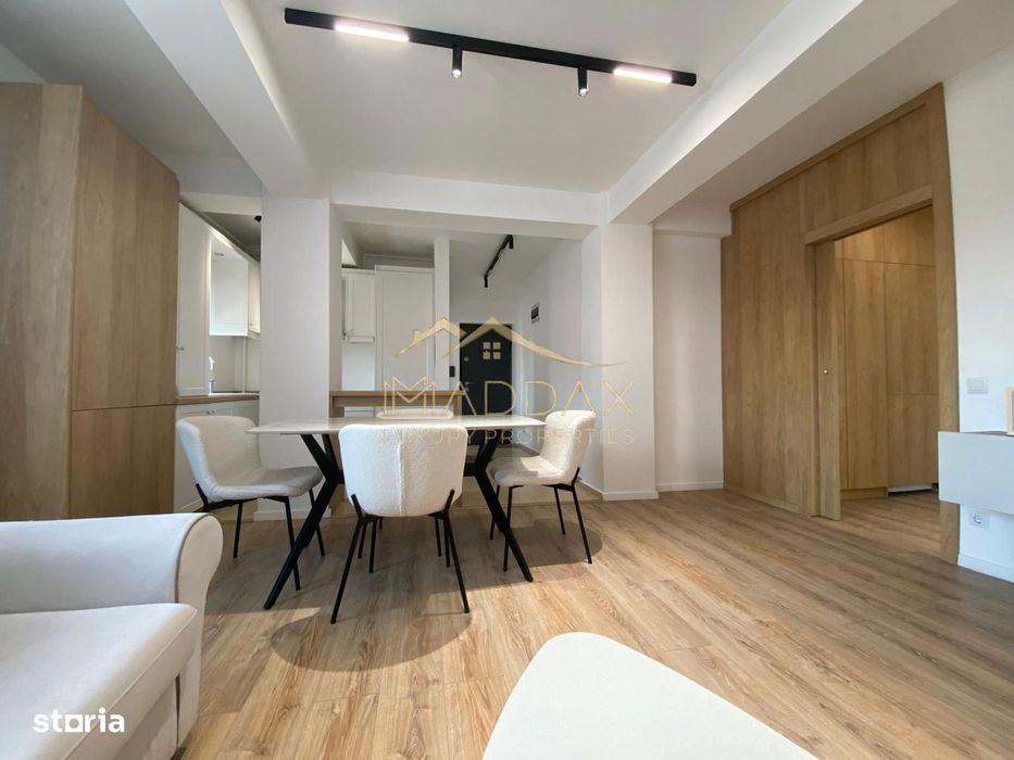 Apartament cu 3 camere // Erou Iancu Nicolae