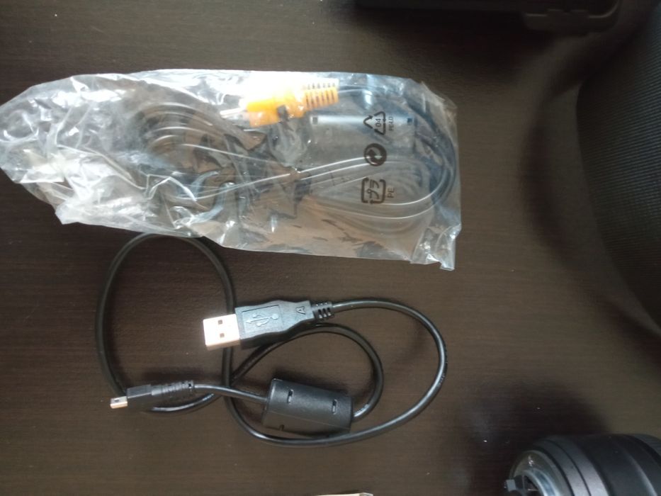 Фотоапарат Nikon D3300 с два обектива