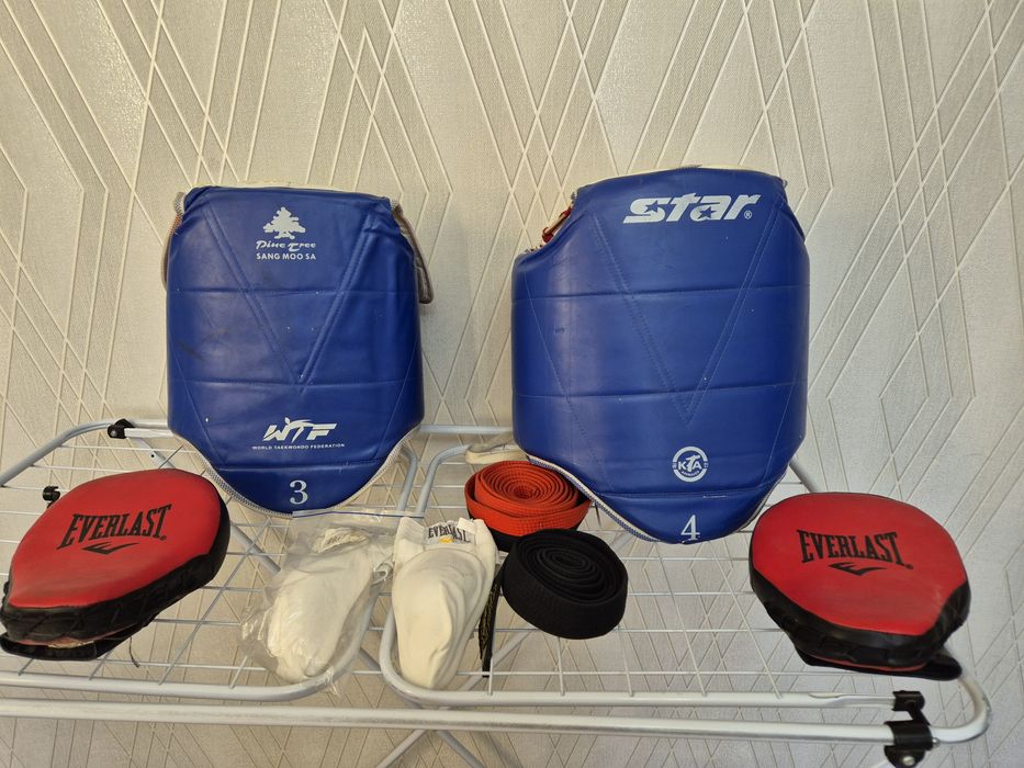 Продаю б/у протекторы