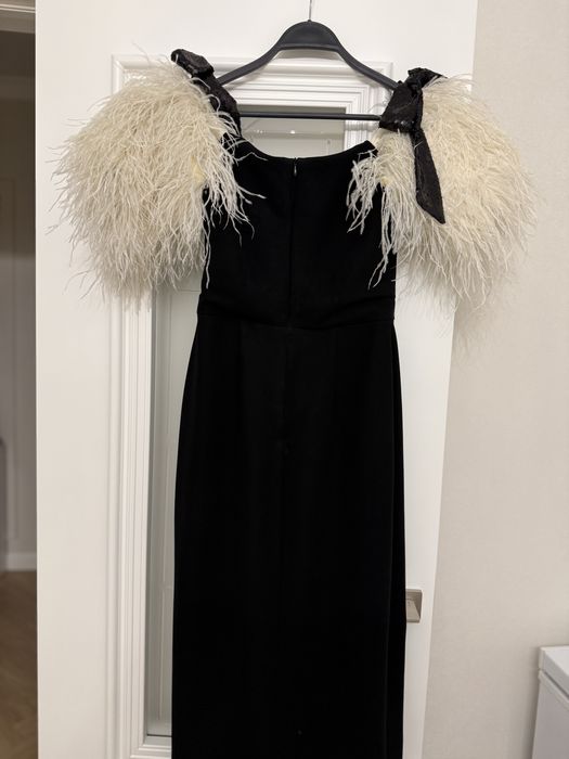 Платье вечернее