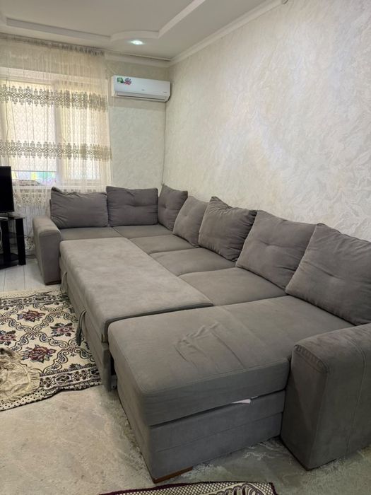 Диван сатылады срочно