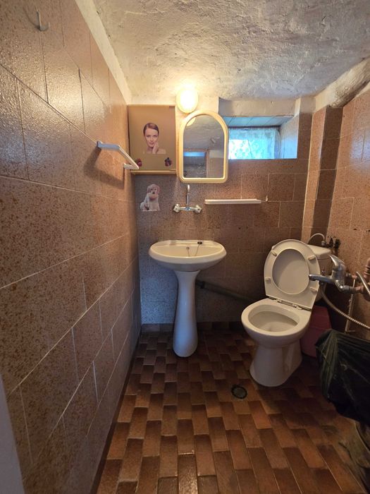 Къща в село Ресен