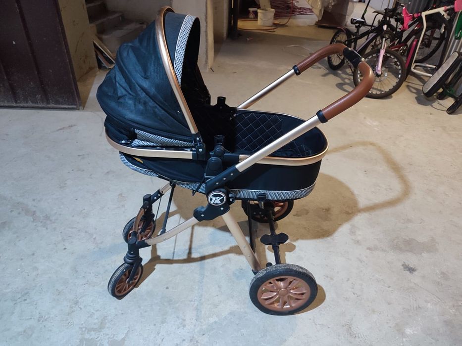 Продается коляска