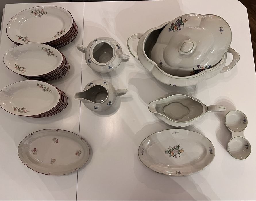 Ретро порцеланови съдове „Izida“ и „GD“ – Made in Bulgaria (3 серии)