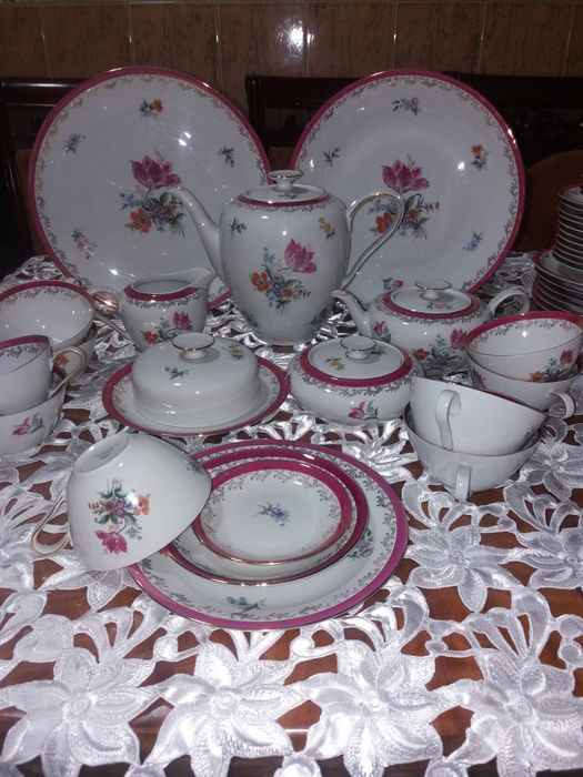 Чайный сервиз ТОНЧАЙШИЙ форфор Volkstedt Rudolstadt Beyer and Bock