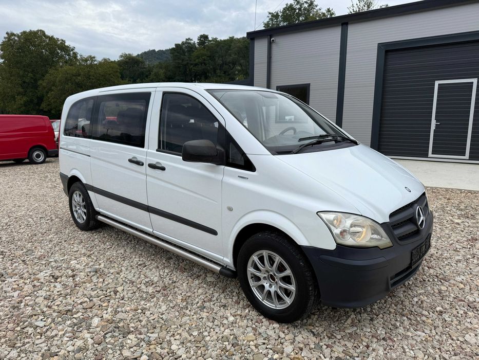 Mercedes vito 9 locuri 2011