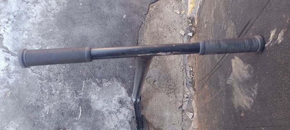 продам самокат, причина не нужен