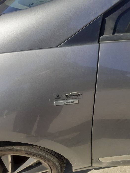 Dezmembrez Renault Grand Scenic