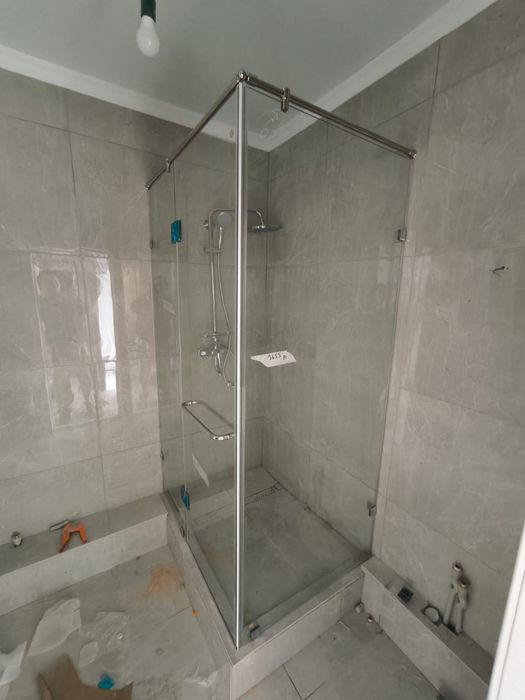 Душевые кабины .