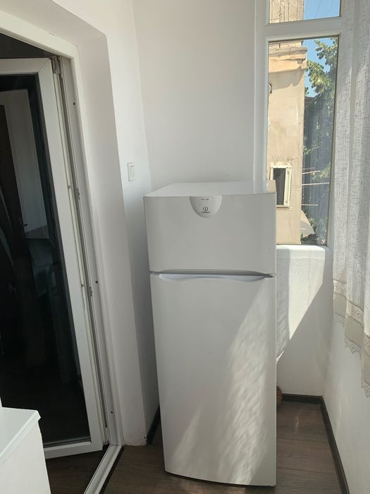 Vând garsonieră complet mobilată