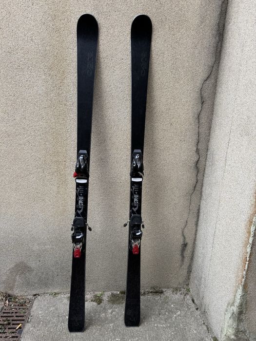 Ски Core Muscle Car