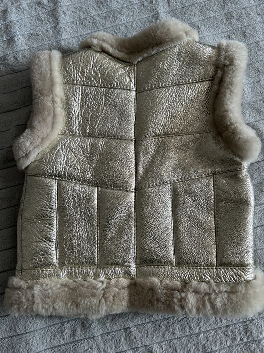 Продам жилетку из овчины