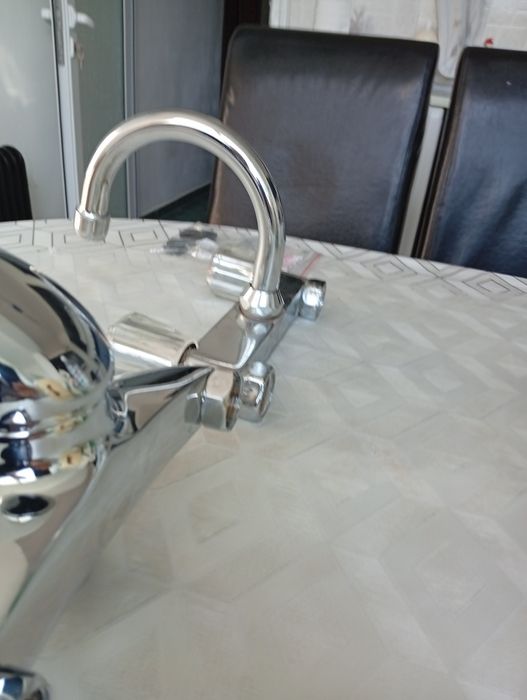 Смесител. Два броя.