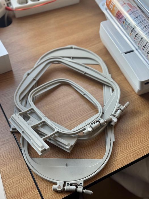 Masina de brodat Brother Innov-is NV870SE