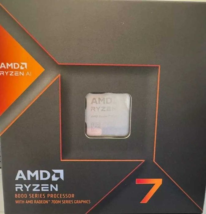Нов с гаранция АМД AMD Процесор Ryzen 7 8700G (4.2GHz)