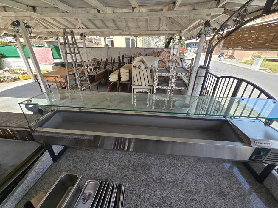 Пицарска маса с хладилник и витрина GGM Gastro