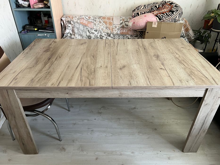 Трапезна маса  дървен