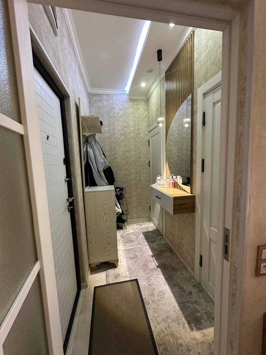 16-кварталда кизларга EVRO HI-TECH квартира без маклер метрога якин