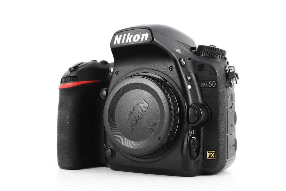 Продам Nikon D750