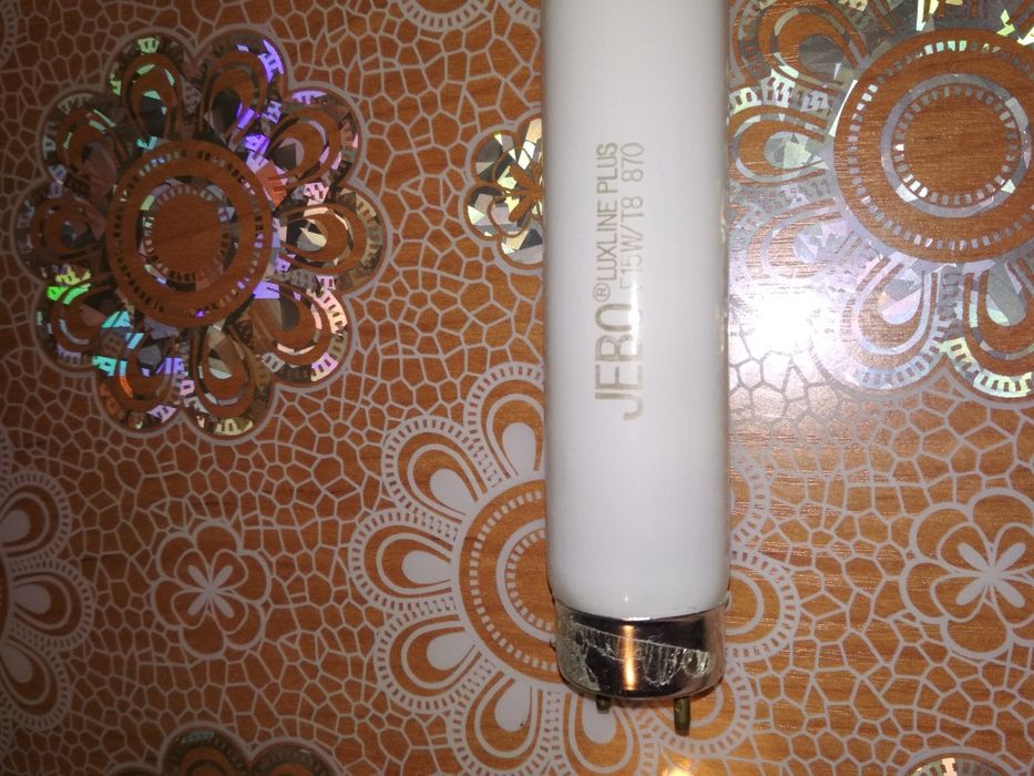 Лампы освещения продаю