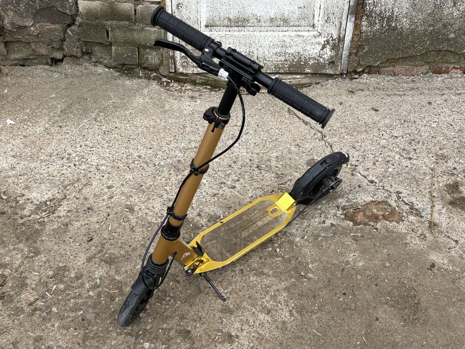 Детский самокат б/у