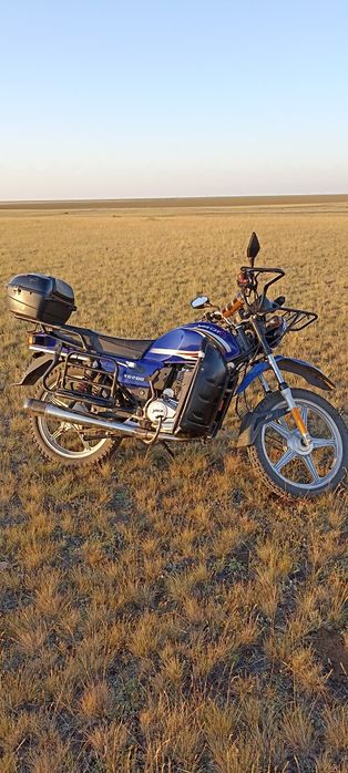 Продам мотоцикл YAQI-200