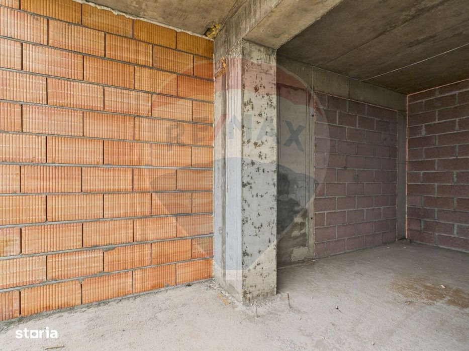 Apartament 3 camere de vanzare