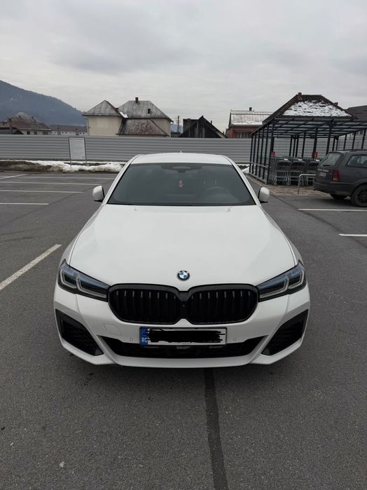 BMW Seria 5 VAND/Predau leasing BMW 530e HIBRID xDrive PLUG-IN