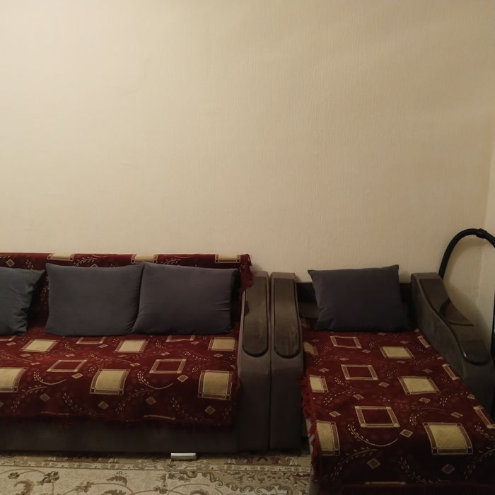 Диван на продажу