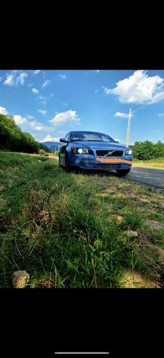 Vând Volvo S40 Sport ( R-Design )